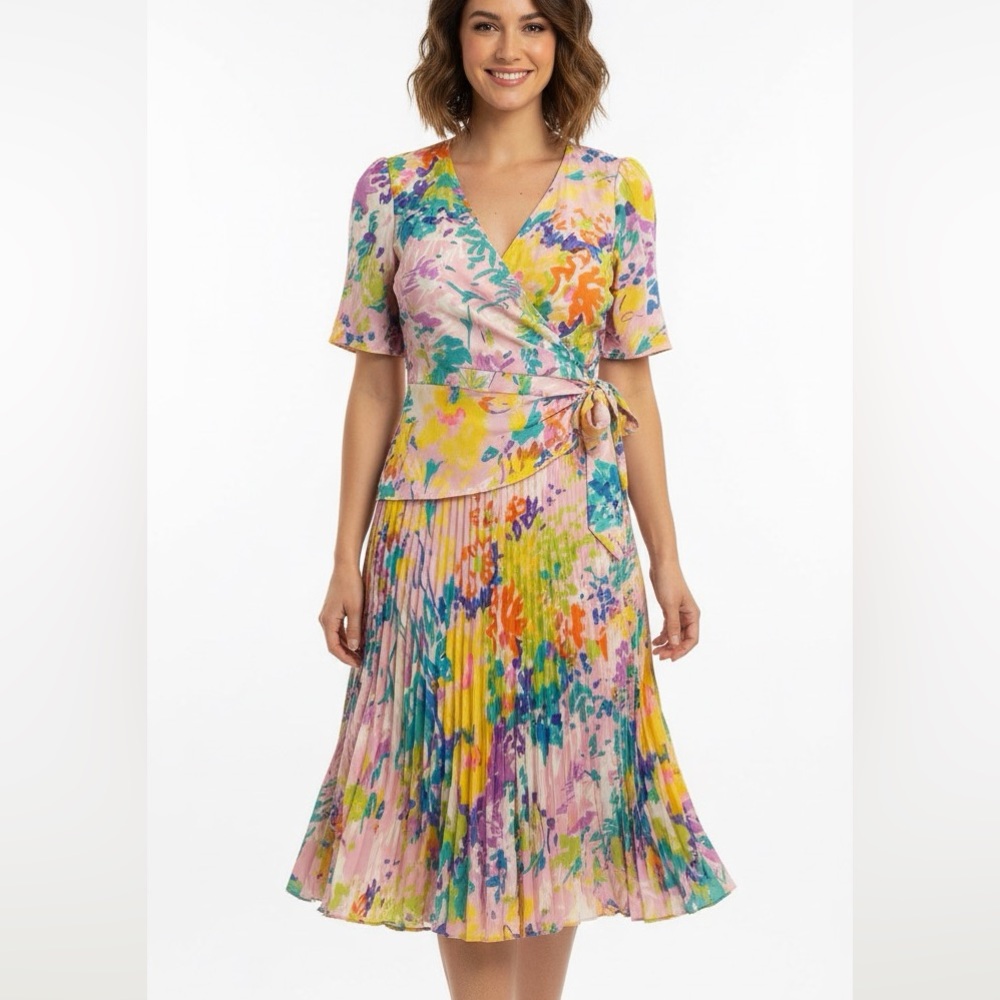 Ungaro Solo Donna Skirt Suit 2 pc Set Wrap Top Pleated Skirt Silk Floral 6 S